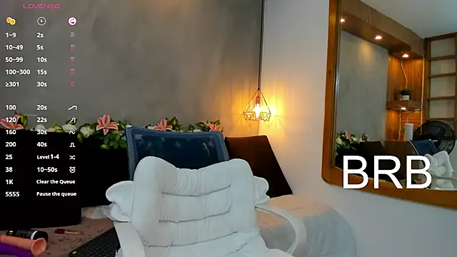 Hannah williams1 online show from December 2024 03:08:02 AM