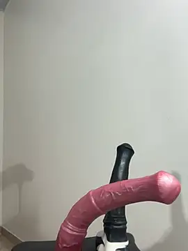 Full Fist online show from July 2026 02:33:01 PM