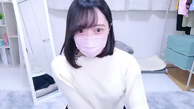 Snapshot of Yurie_ chatting on December 2024 03:02:02 AM Yurie online show from December 2024 03:02:02 AM