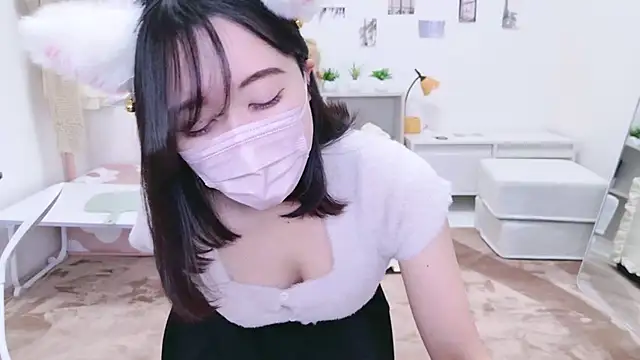 Snapshot of Yurie_ chatting on February 2025 11:13:02 AM Yurie online show from February 2025 11:13:02 AM