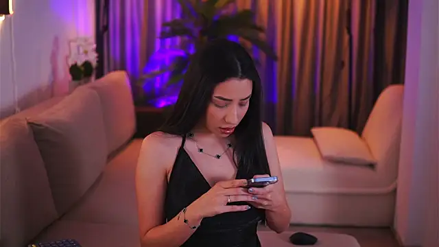 GinaValentinna online show from February 2025 07:36:01 PM