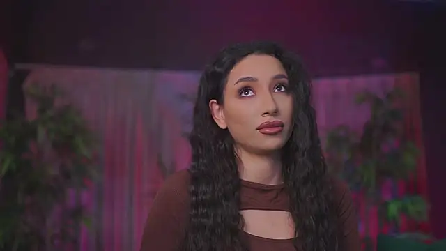 Snapshot of GinaValentinna chatting on February 2026 08:03:02 PM GinaValentinna online show from February 2026 08:03:02 PM