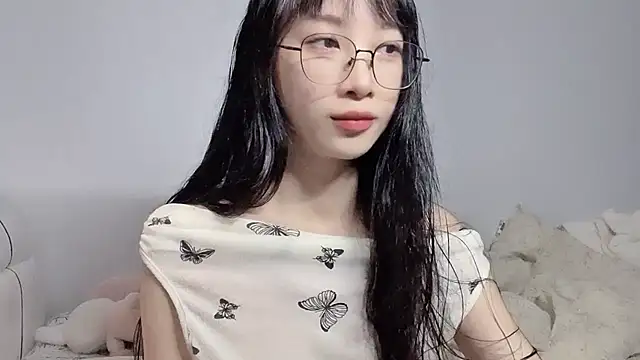 Lili-2 online show from July 2026 05:30:02 PM