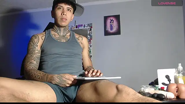 Snapshot of Nickhot0609 chatting on January 2025 10:12:02 PM Nickhot0609 online show from January 2025 10:12:02 PM