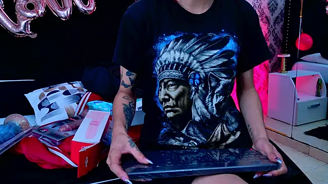 Derieri D online show from February 2026 07:37:01 PM