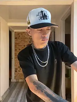 Snapshot of Edward_Milleer chatting on February 2026 04:51:02 AM Edward Milleer online show from February 2026 04:51:02 AM