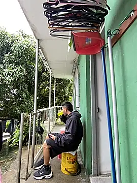 Jestebanano online show from May 2026 08:04:04 PM