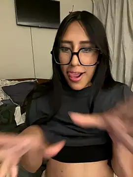 AleFantasy0001 online show from November 2025 03:39:01 AM