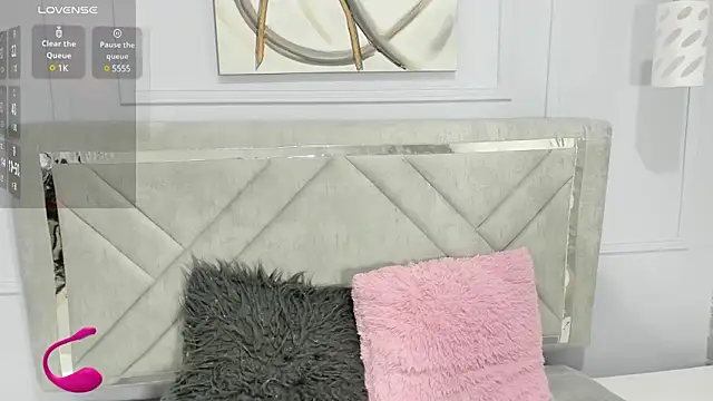 Snapshot of Emma_Payton chatting on January 2025 11:43:01 AM Emma Payton online show from January 2025 11:43:01 AM