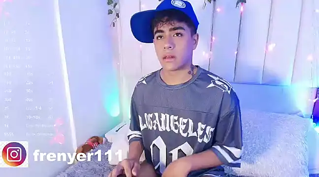 kiing azahell online show from January 2025 03:27:02 AM