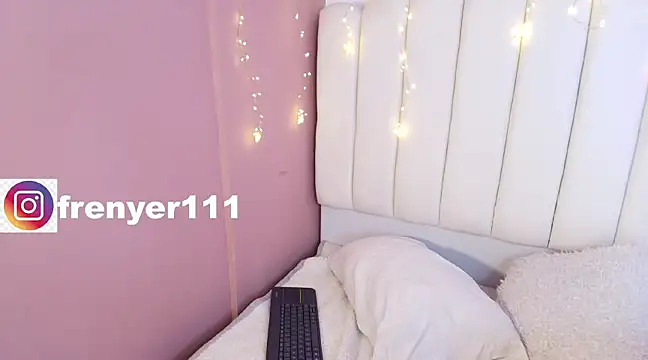 kiing azahell online show from February 2025 07:45:01 AM