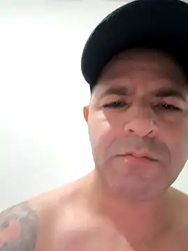 Marciogrei online show from November 2025 07:59:02 PM