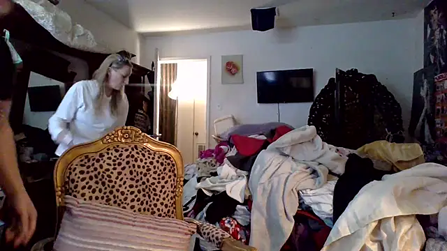 sophiarica online show from March 2026 06:45:02 PM