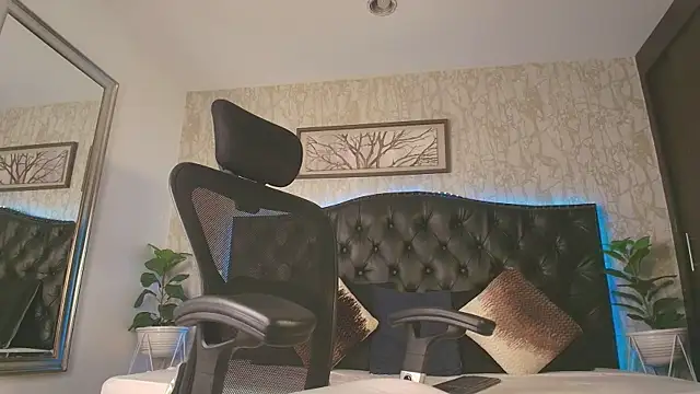 MattDevon online show from February 2026 03:54:01 AM