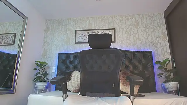 MattDevon online show from February 2026 03:51:02 AM