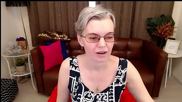 Cutie Erikaa1 online show from March 2025 05:43:02 AM