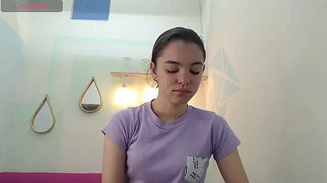 Snapshot of Mia-kalinfa chatting on January 2025 12:38:01 PM Mia-kalinfa online show from January 2025 12:38:01 PM