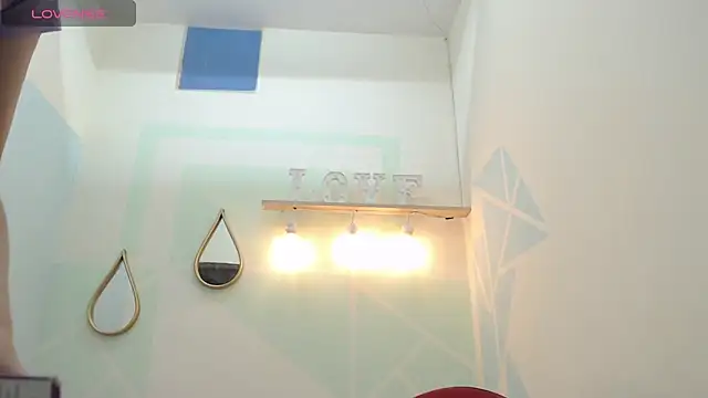 Snapshot of Mia-kalinfa chatting on March 2025 03:35:02 PM Mia-kalinfa online show from March 2025 03:35:02 PM