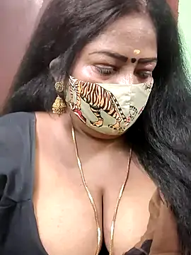 Snapshot of maniisha chatting on December 2024 09:54:01 PM maniisha online show from December 2024 09:54:01 PM