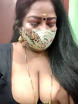 Snapshot of maniisha chatting on December 2024 05:25:01 PM maniisha online show from December 2024 05:25:01 PM