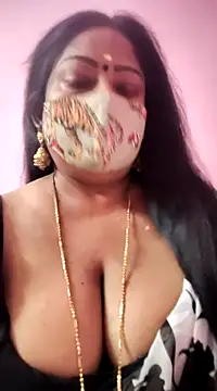 Snapshot of maniisha chatting on January 2025 05:18:01 PM maniisha online show from January 2025 05:18:01 PM