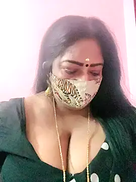 Snapshot of maniisha chatting on January 2025 07:04:02 PM maniisha online show from January 2025 07:04:02 PM