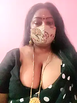 Snapshot of maniisha chatting on January 2025 10:08:02 PM maniisha online show from January 2025 10:08:02 PM