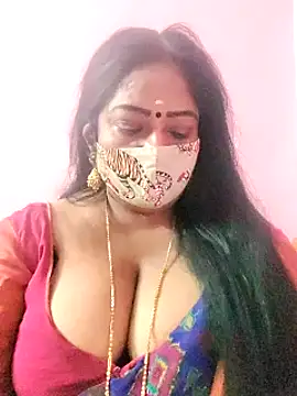 Snapshot of maniisha chatting on February 2025 09:10:01 PM maniisha online show from February 2025 09:10:01 PM