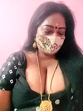 Snapshot of maniisha chatting on February 2025 09:01:02 PM maniisha online show from February 2025 09:01:02 PM