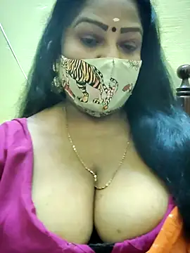 Snapshot of maniisha chatting on October 2025 07:22:01 PM maniisha online show from October 2025 07:22:01 PM