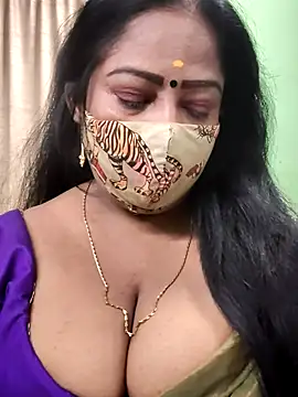 Snapshot of maniisha chatting on October 2025 07:34:02 PM maniisha online show from October 2025 07:34:02 PM