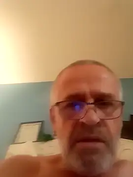 geilerschwanz64 online show from December 2024 05:05:02 AM