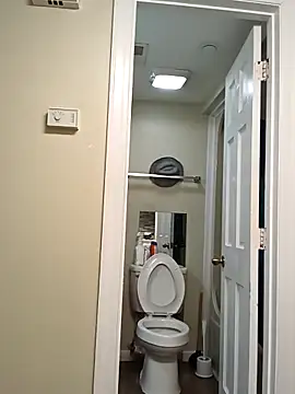 geilerschwanz64 online show from January 2025 04:48:02 PM