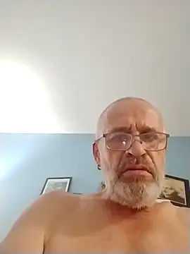 geilerschwanz64 online show from September 2025 08:40:01 AM