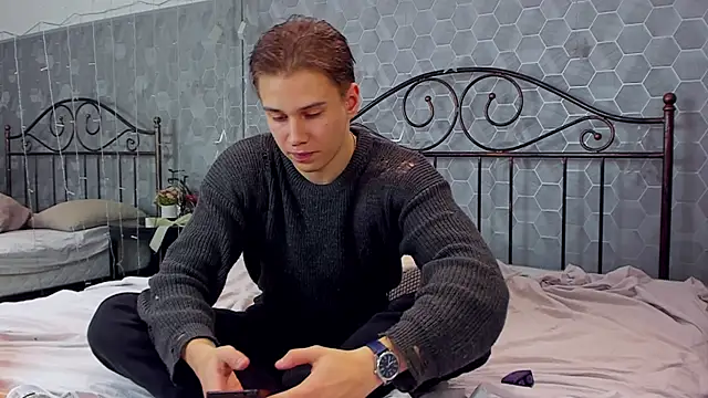 Marcus Swampov online show from December 2024 01:51:02 AM