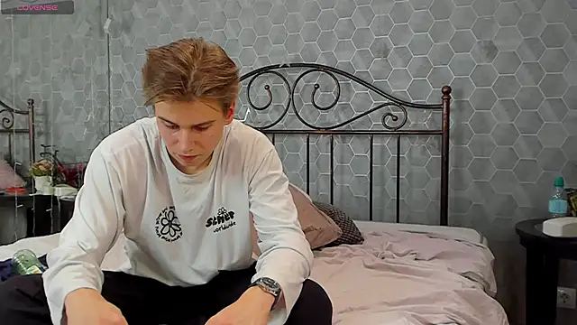 Marcus Swampov online show from December 2024 09:08:02 AM