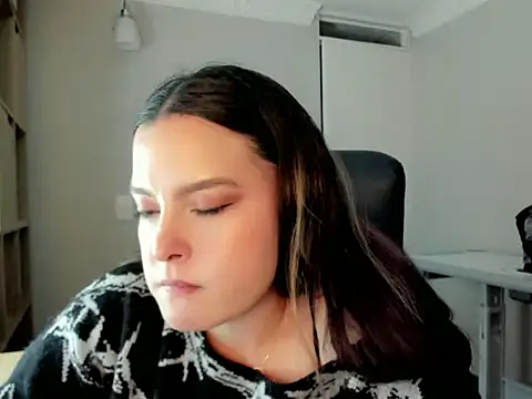 AmandaCallum online show from July 2026 12:06:01 AM