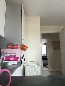 Snapshot of Tallulah-mae-xoxox chatting on February 2025 12:19:02 PM Tallulah-mae-xoxox online show from February 2025 12:19:02 PM