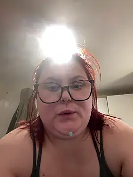 Snapshot of Tallulah-mae-xoxox chatting on February 2025 04:24:01 PM Tallulah-mae-xoxox online show from February 2025 04:24:01 PM