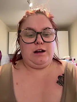 Snapshot of Tallulah-mae-xoxox chatting on February 2025 04:45:02 PM Tallulah-mae-xoxox online show from February 2025 04:45:02 PM