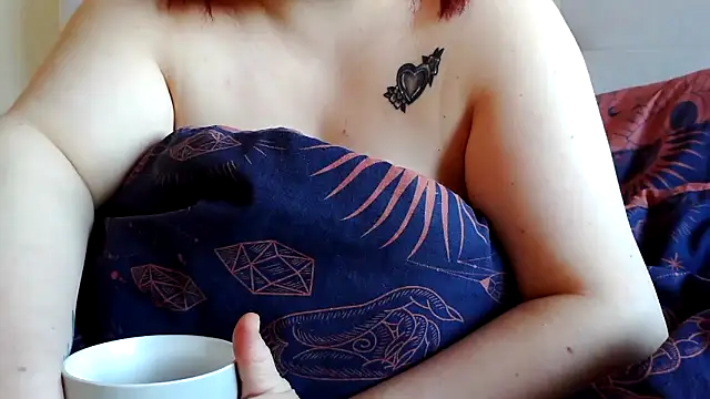 Snapshot of Tallulah-mae-xoxox chatting on March 2025 09:11:01 AM Tallulah-mae-xoxox online show from March 2025 09:11:01 AM