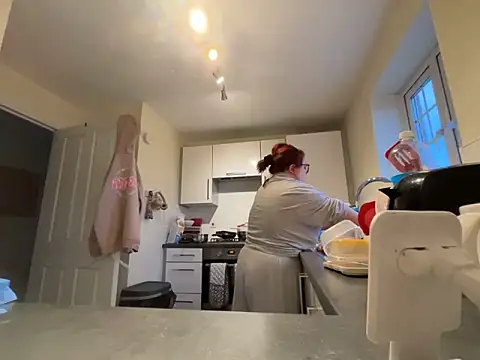 Snapshot of Tallulah-mae-xoxox chatting on March 2025 05:38:02 PM Tallulah-mae-xoxox online show from March 2025 05:38:02 PM