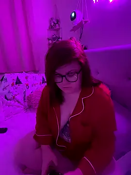 Snapshot of Tallulah-mae-xoxox chatting on November 2025 11:26:01 PM Tallulah-mae-xoxox online show from November 2025 11:26:01 PM