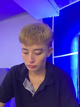 nico 18x online show from January 2025 05:40:02 AM