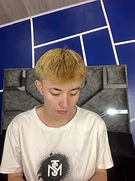 nico 18x online show from February 2025 01:45:02 AM