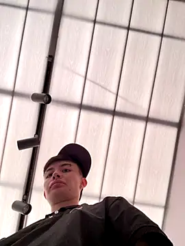 nico 18x online show from September 2025 07:26:02 PM