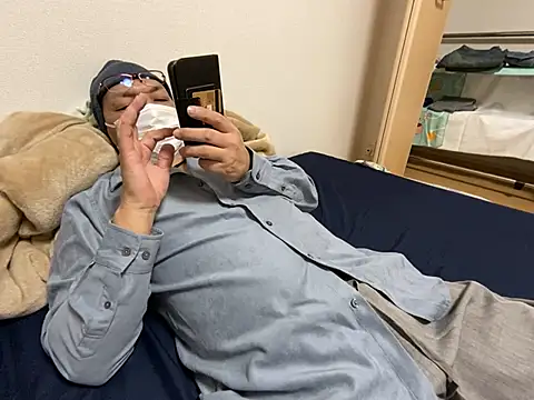 Snapshot of Grandpa29hijii chatting on January 2025 01:11:01 PM Grandpa29hijii online show from January 2025 01:11:01 PM