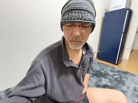 Snapshot of Grandpa29hijii chatting on February 2025 06:39:01 AM Grandpa29hijii online show from February 2025 06:39:01 AM