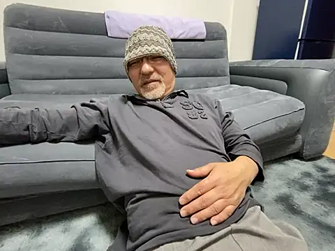 Snapshot of Grandpa29hijii chatting on March 2025 01:41:01 PM Grandpa29hijii online show from March 2025 01:41:01 PM