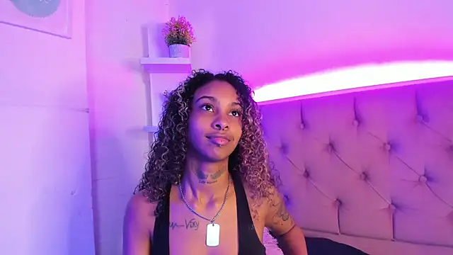 Triipsy online show from March 2025 10:36:02 PM